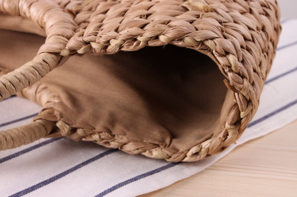 Carrying straw bag