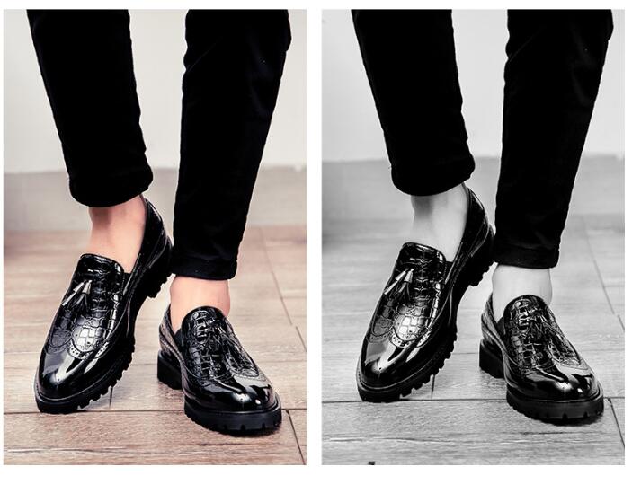 Korean version of the trend of fashion sets of feet casual shoes men's Bullock carved men's shoes thick bottom England increased tassel shoes men