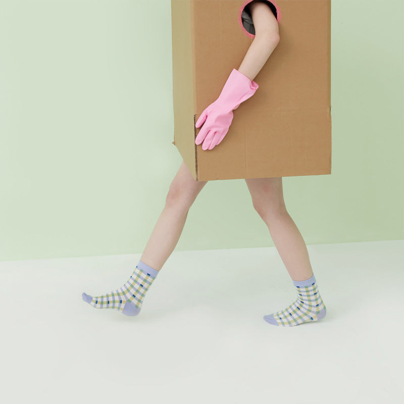 Mid-tube female socks