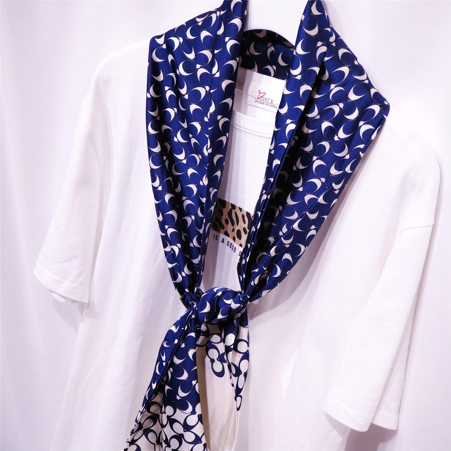Scarf in spring, summer and autumn