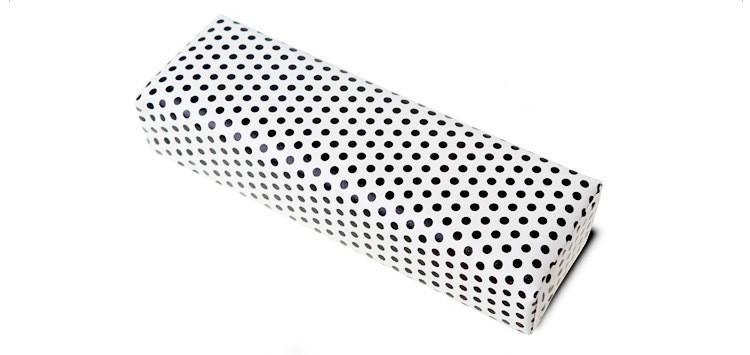 Nail hand pillow