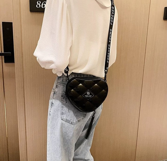 Large capacity slant bag