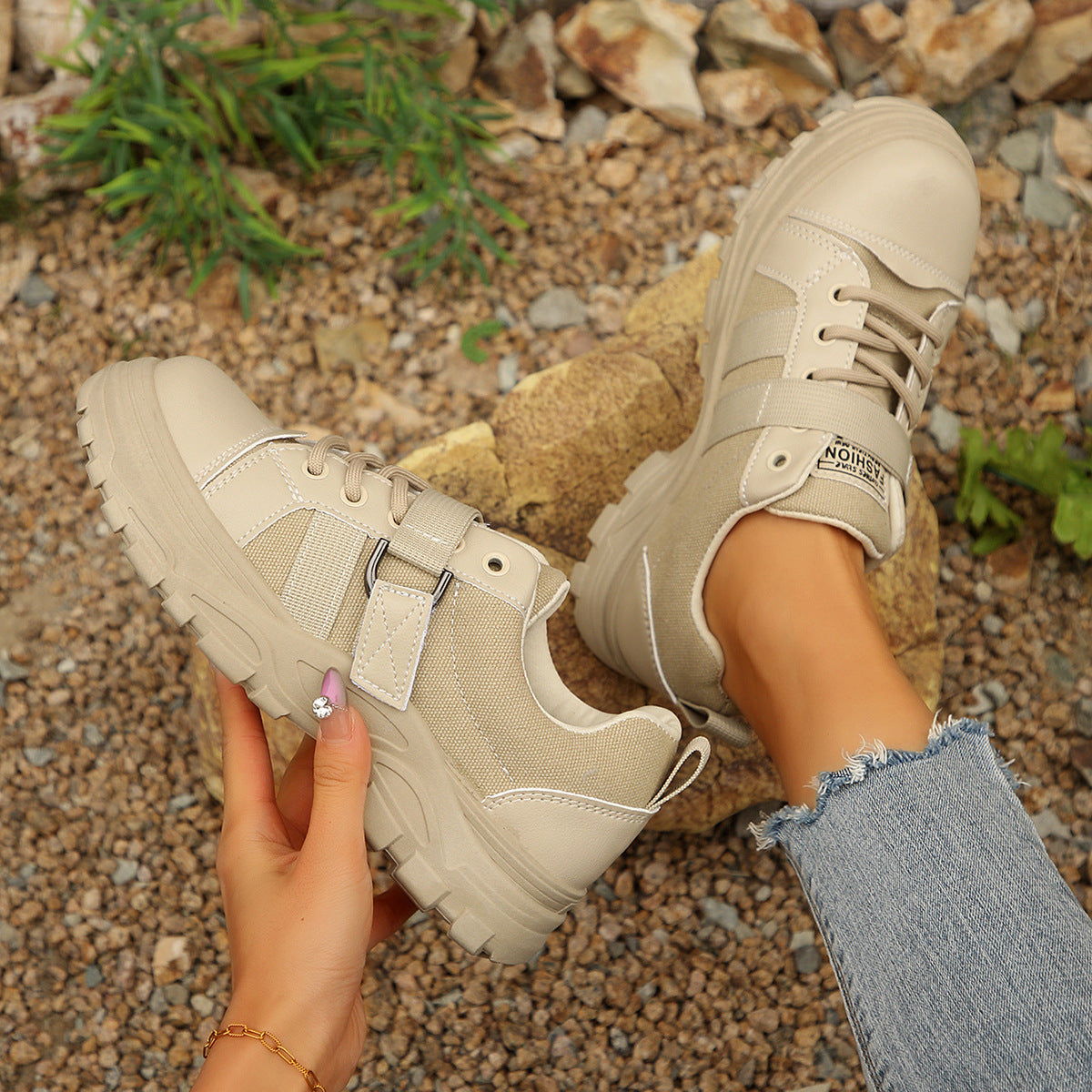 Lacesko I Lærred Med Krogdesign Moderigtige Åndbare Sneakers Med Tyk Såle Og Rund Tå Til Kvinder