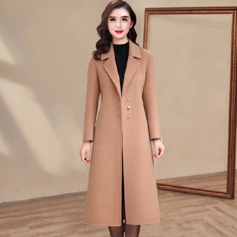 Trenchcoat til damer i uld i vestlig stil