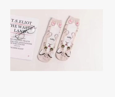 Spring and autumn new cartoon straight socks female adult animal cute female socks cat cotton socks in stockings