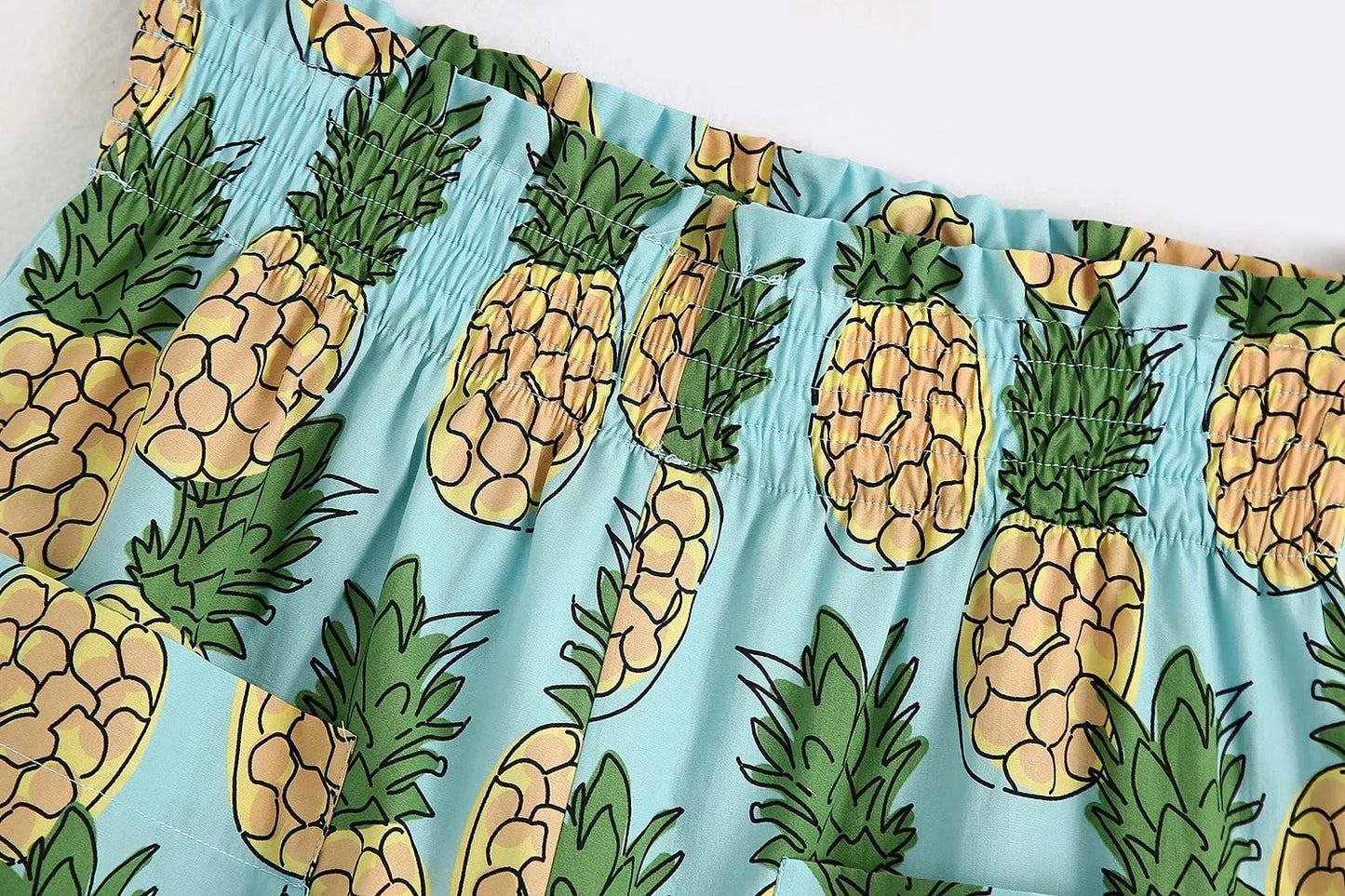 Loose waist slimming pineapple print shorts