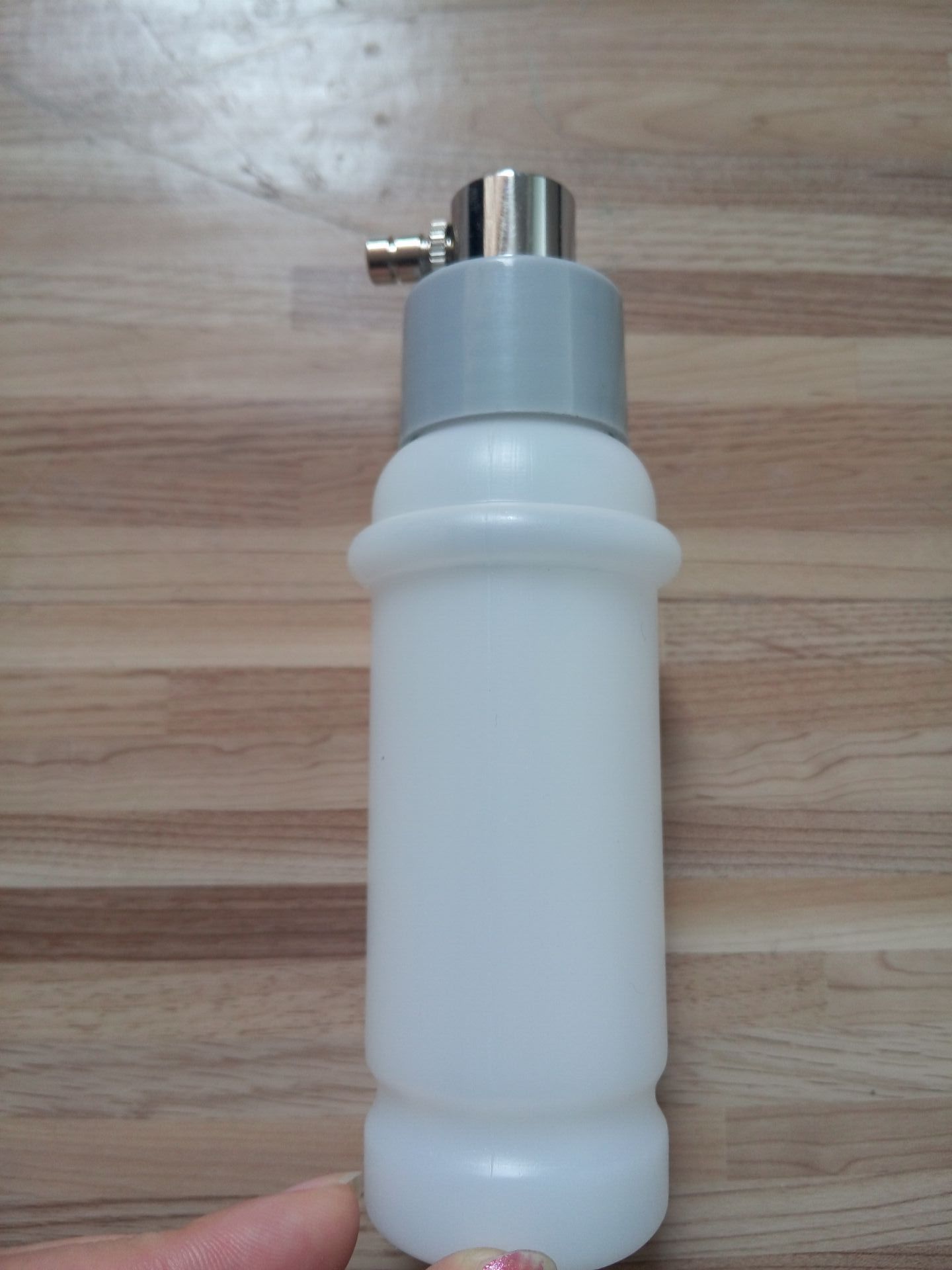 Two-in-one beauty equipment