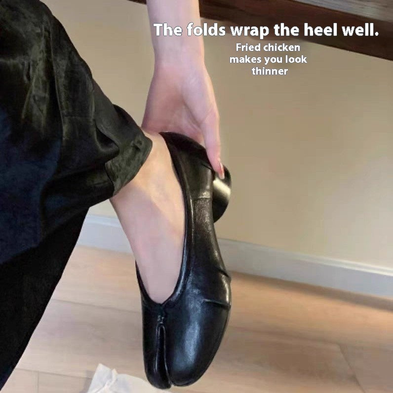 Pleated Split-toe Women's Retro Ballet Shoes