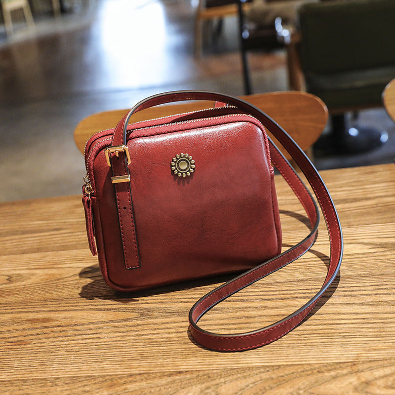 Women's Double-layer Zipper Oil Wax Leather One-shoulder Diagonal Bag