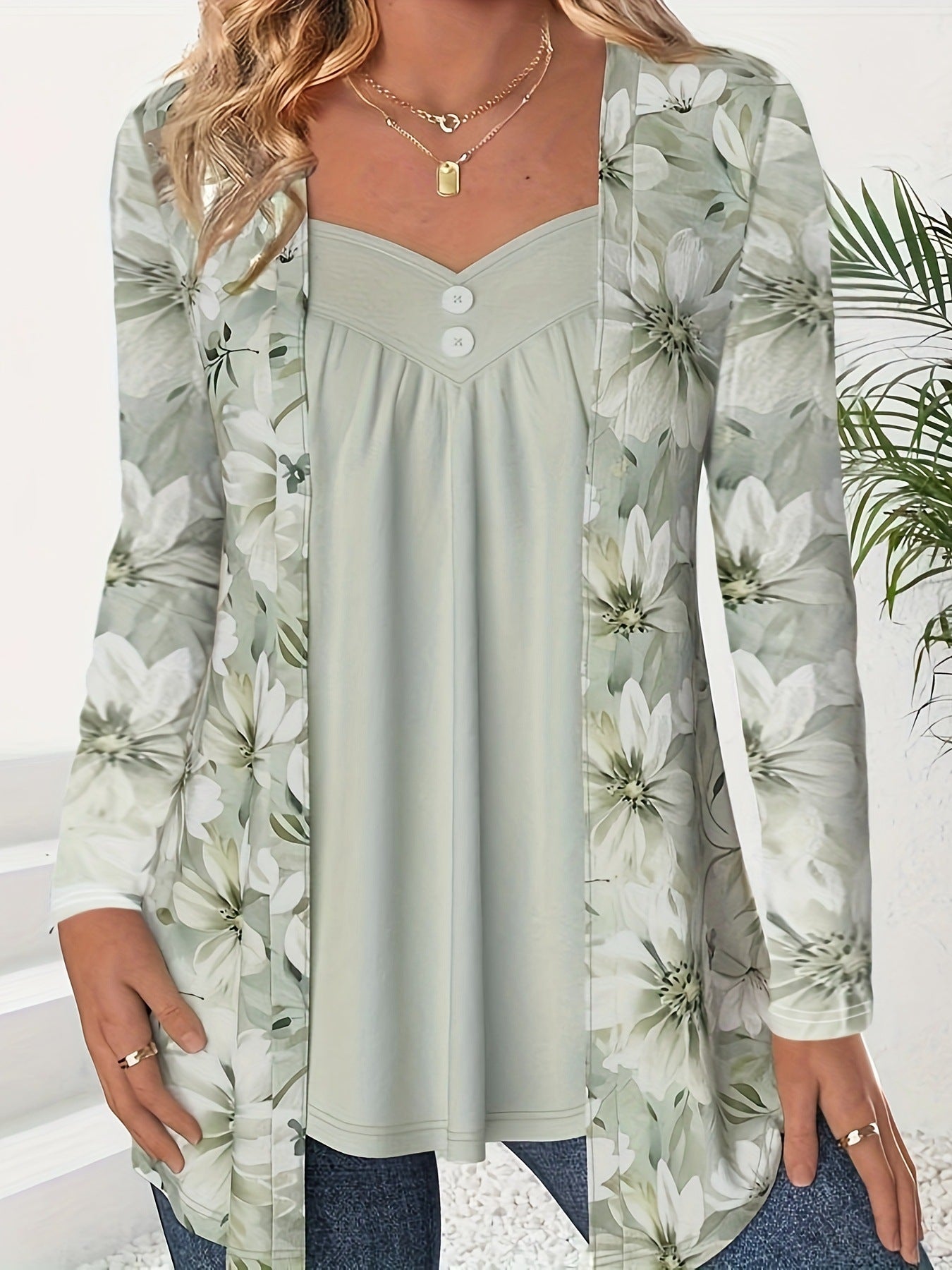 Fashionable Two-in-One Printed Long-Sleeve Top With Buttons