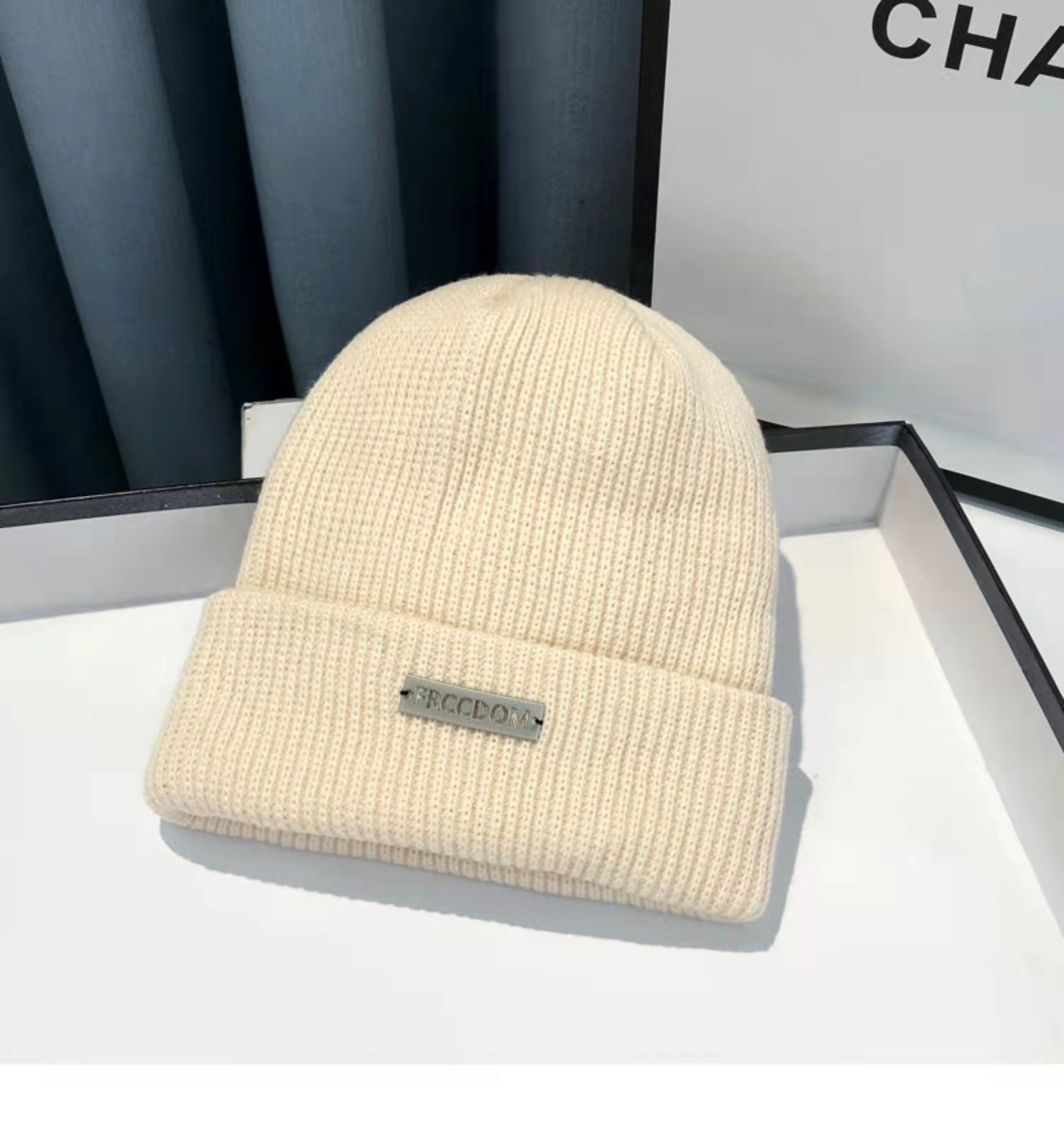 Women's Fashion Retro Versatile Casual Warm Woolen Hat