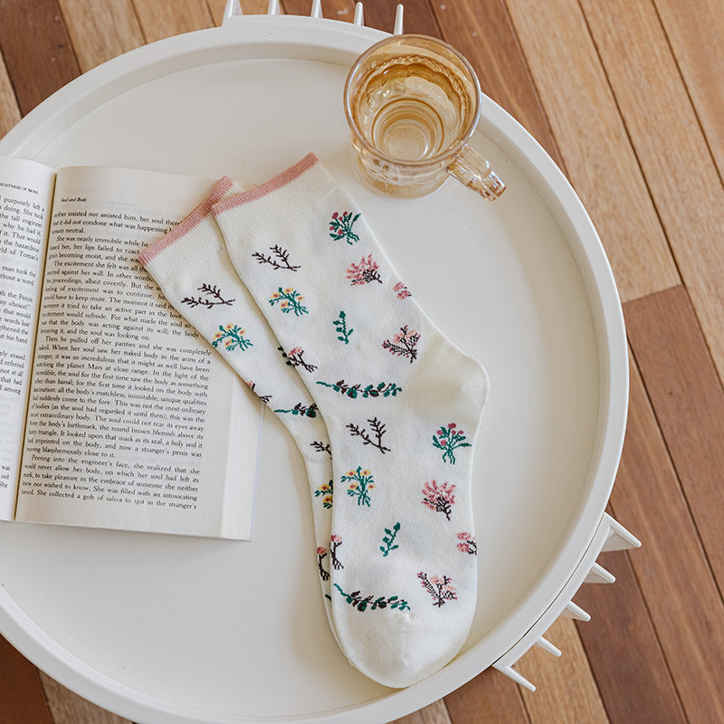 Rose Sweet Scented Vintage Embossed Floral Embroidered Mid-calf Socks
