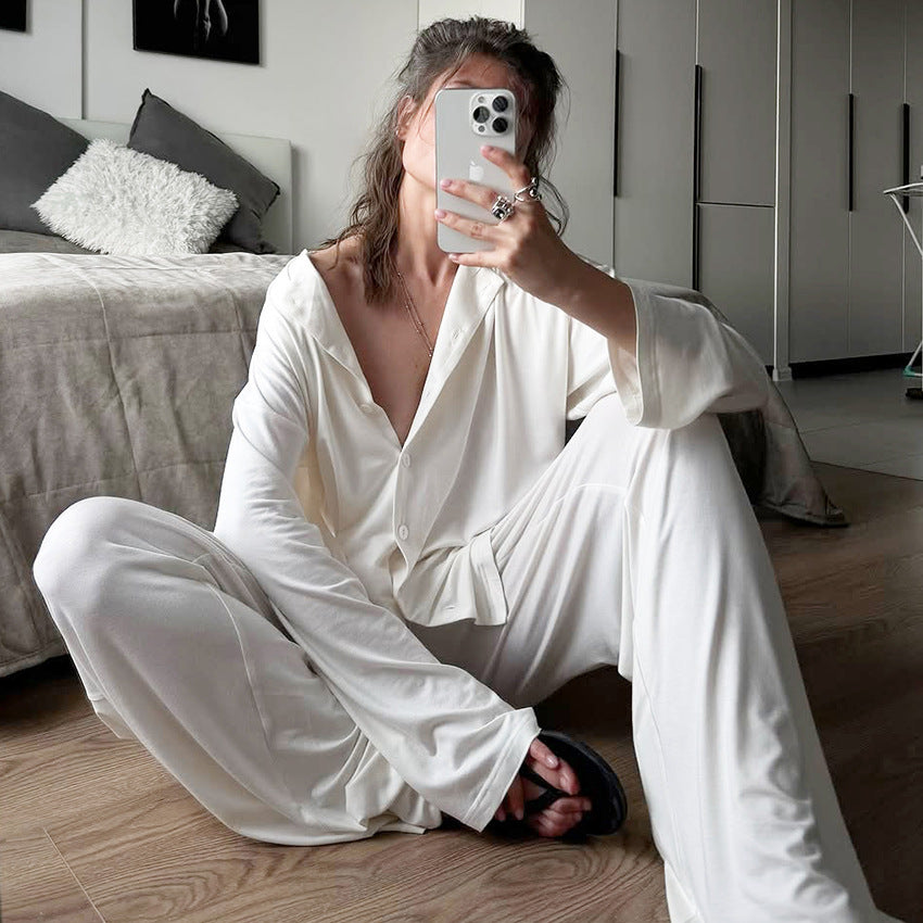 Stylish And Minimalist Womens Loungewear Set