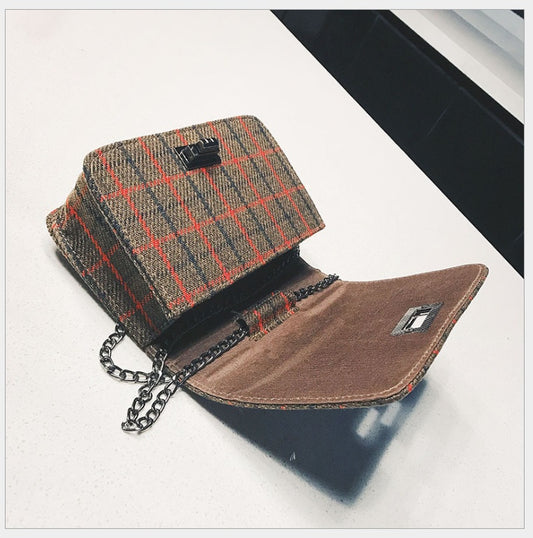 Small bag new women's bag tide section wild woolen lattice lock small square bag shoulder slung chain