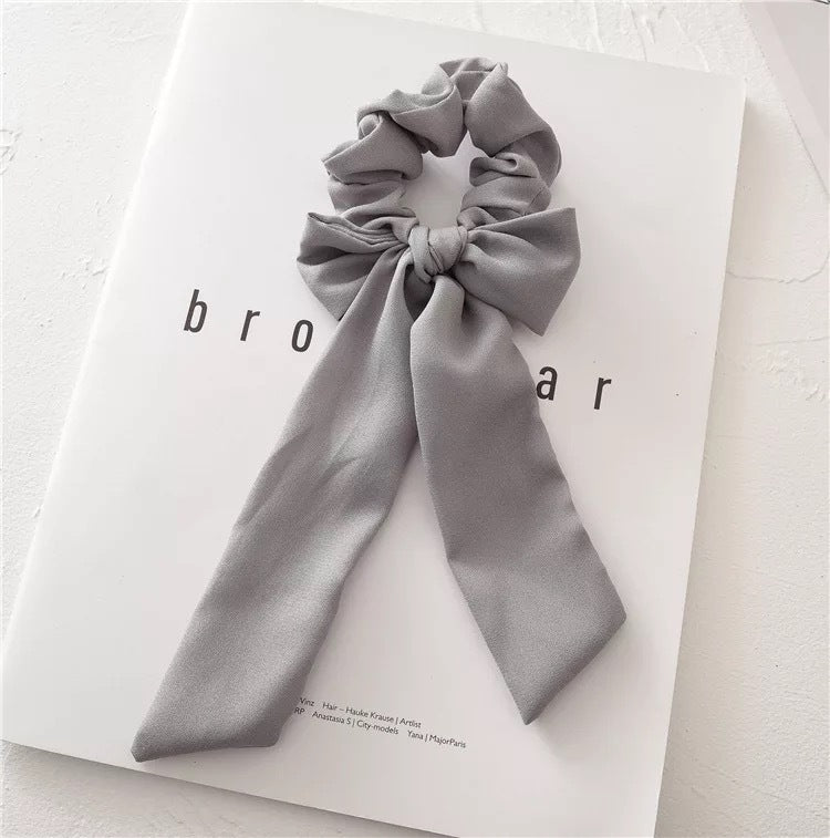 Bowknot chiffon streamers take the lead