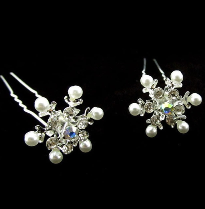 Snowflake style with drill hairpin