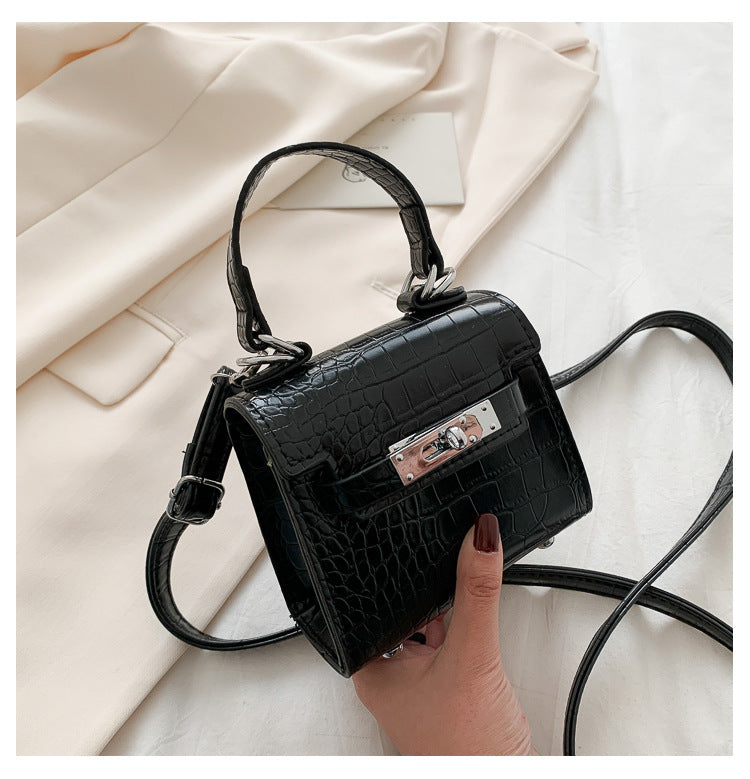 Net red fashion shoulder messenger bag