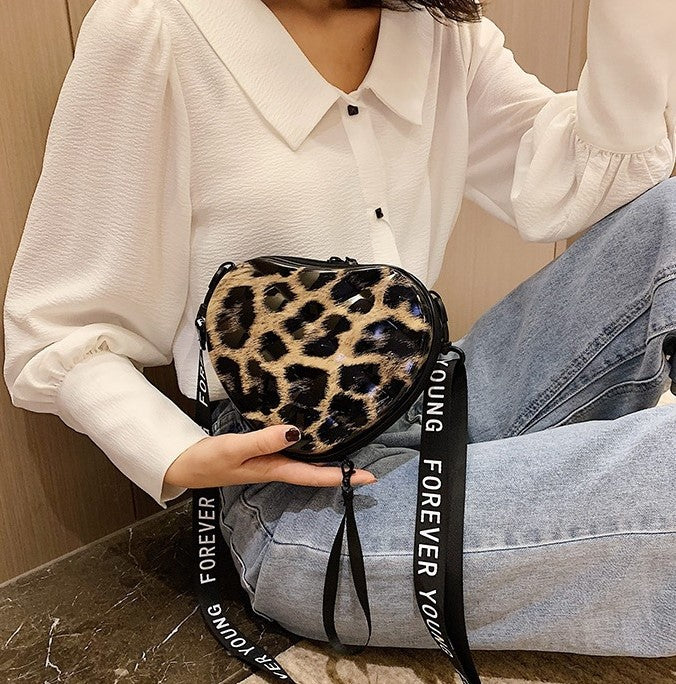 Large capacity slant bag