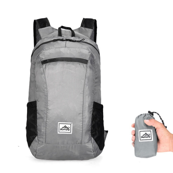 Outdoor sports mountaineering bag