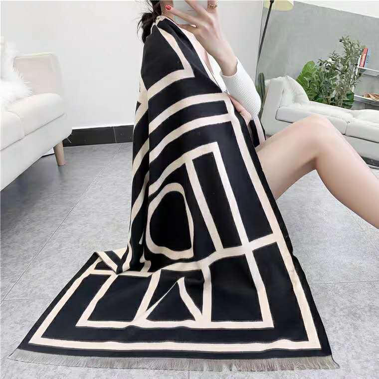 Women's double-faced jacquard cashmere scarf