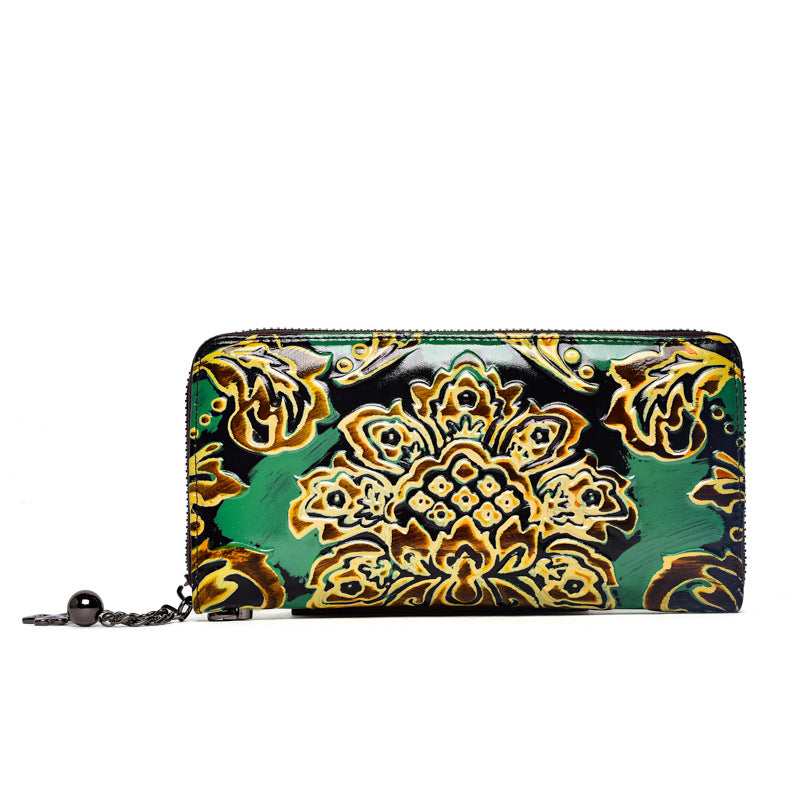 Cowhide zippered wallet