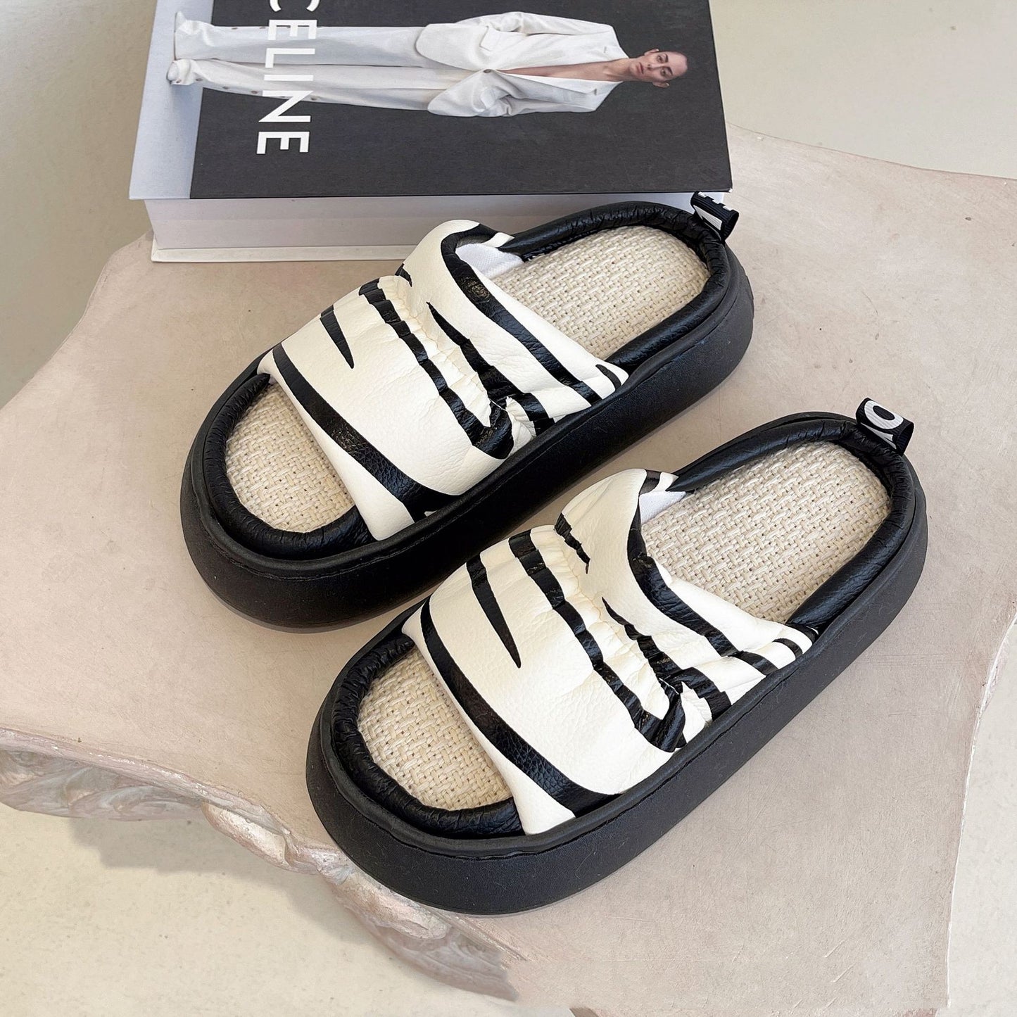 Thick Sole Sweat Absorbing Slippers For Indoor And Home Use