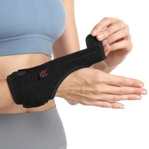 Thumb guard sleeve and wrist plate support