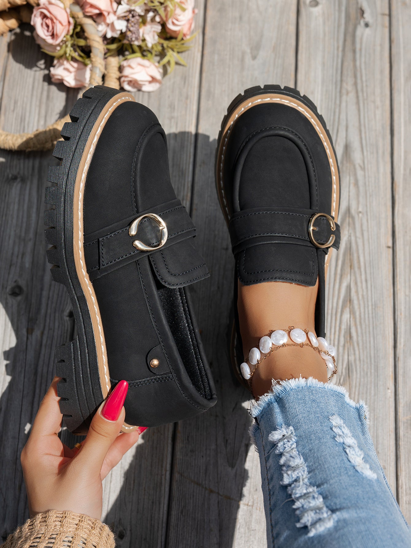 Buckle Thick Bottom Low Cut Round Head Pumps