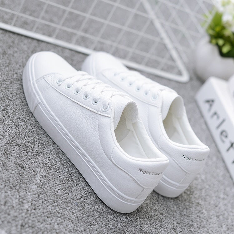Damesko flade sneakers