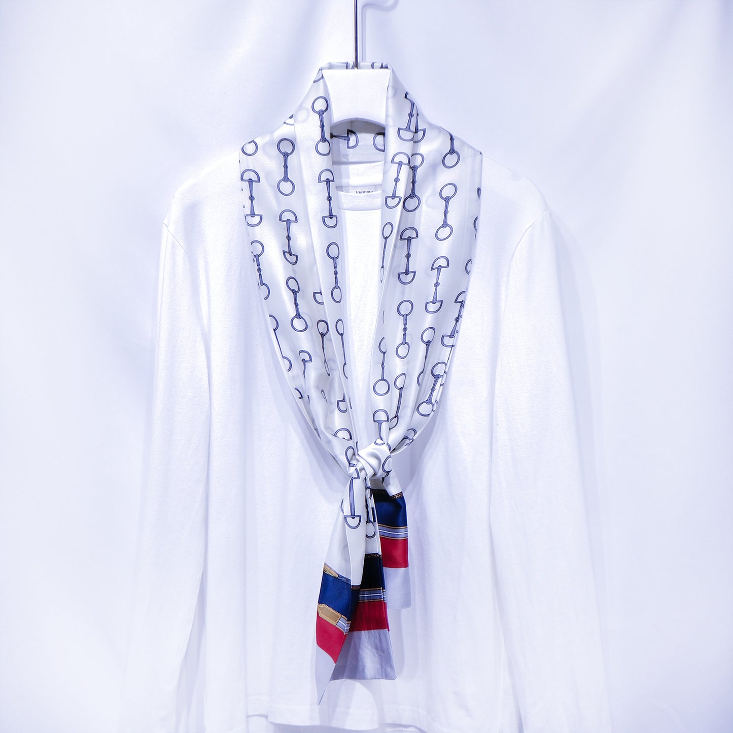Scarf in spring, summer and autumn
