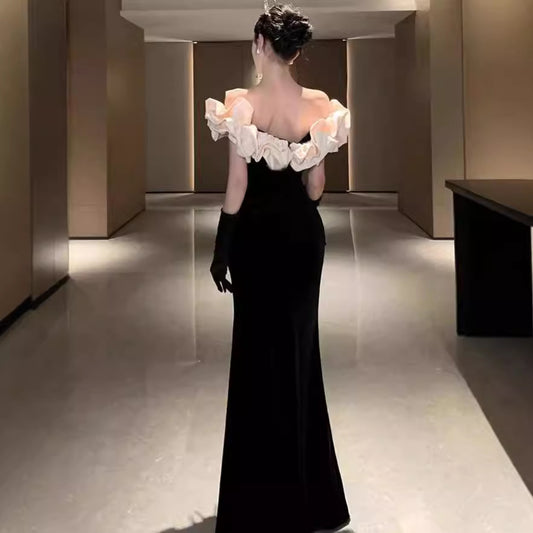 Long Mermaid Gown For Socialite Hosts