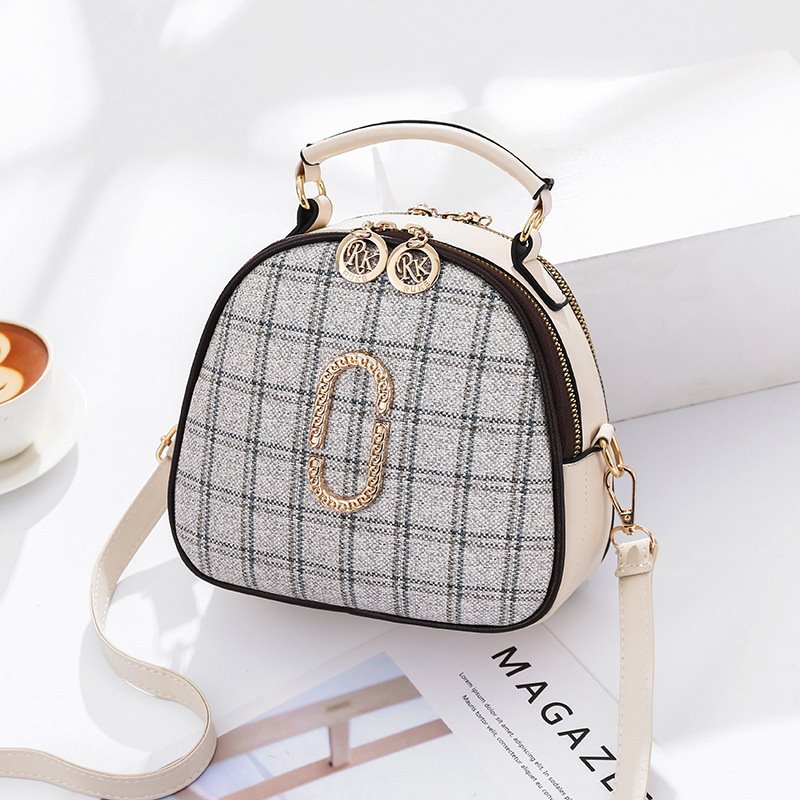 Fashion wild women's shoulder bag