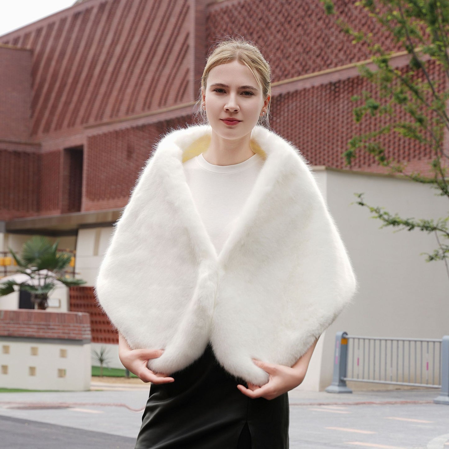 Warm White Waistcoat Elegant Host Formal Dress Warm Outerwear