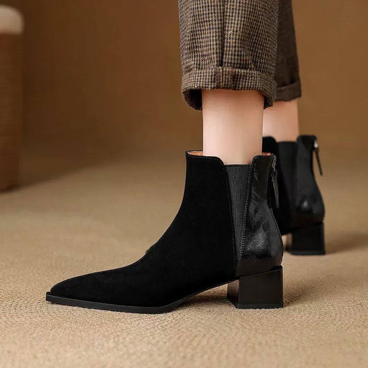 Matte Square-toe Dr Martens Boots For Fall And Winter