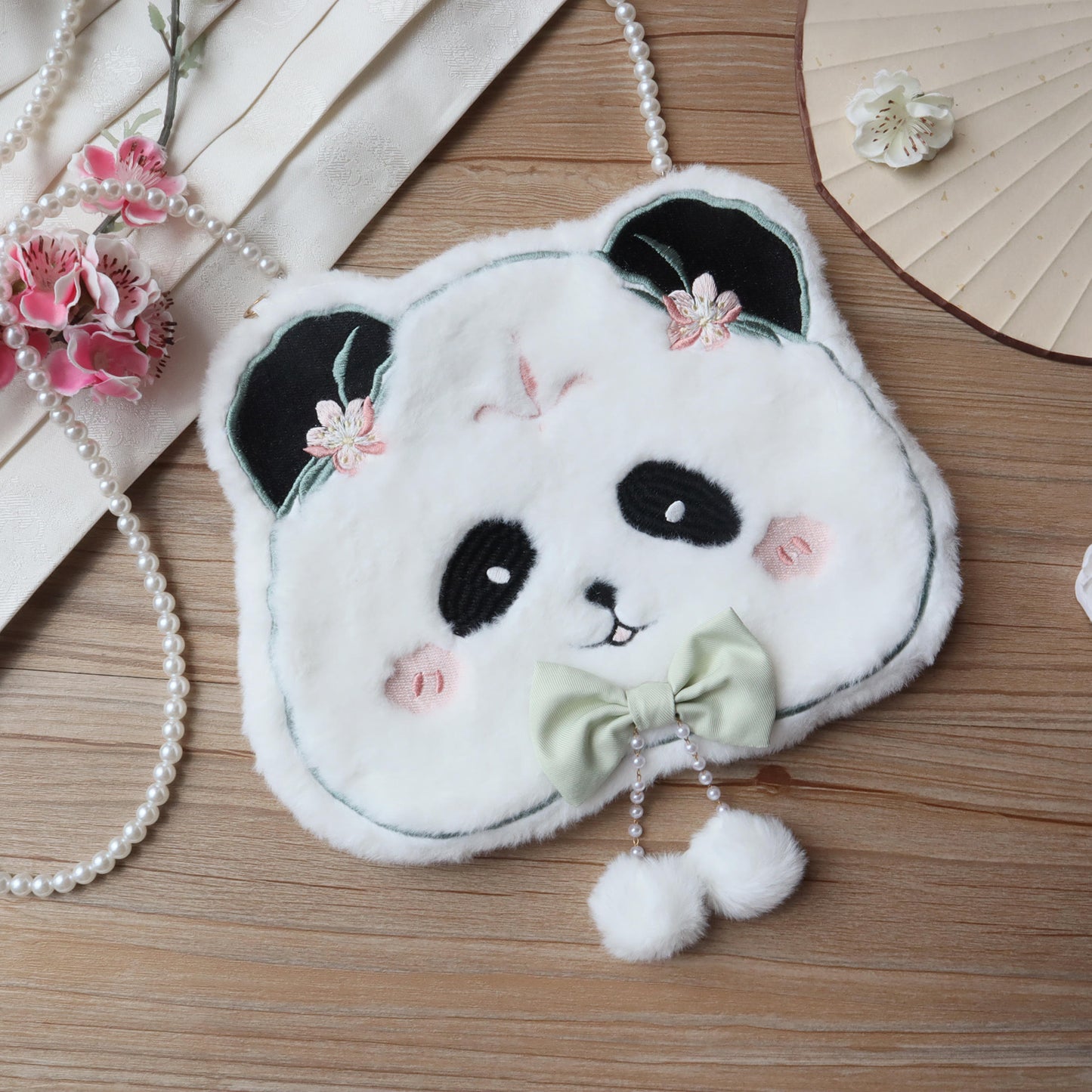 Winter Panda Embroidery Pearl Chain Plush Bag