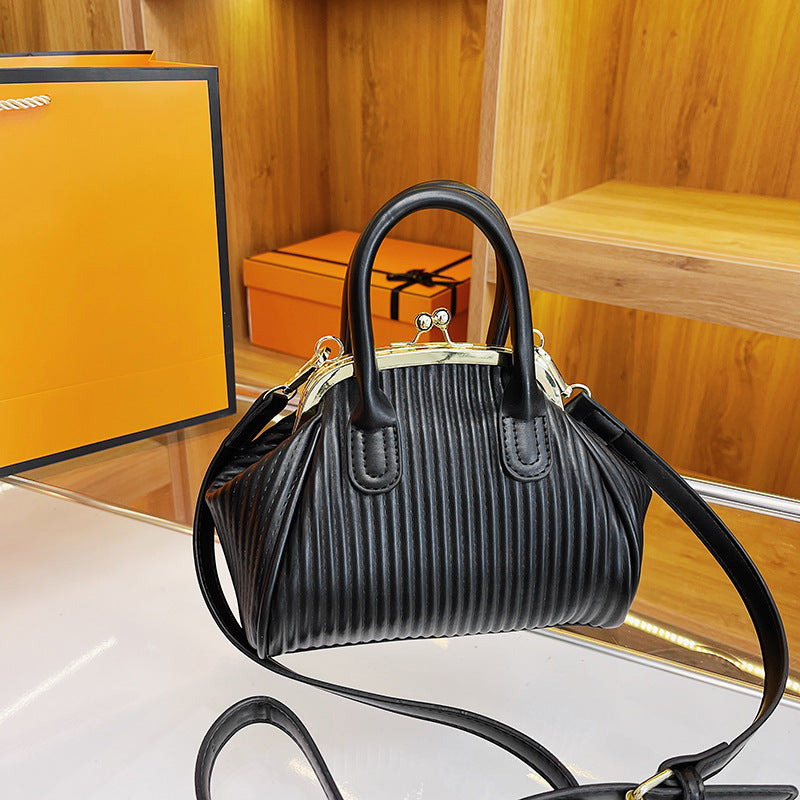Women's New Fashion Popular Vertical Stripe Handbag Fashion Versatile