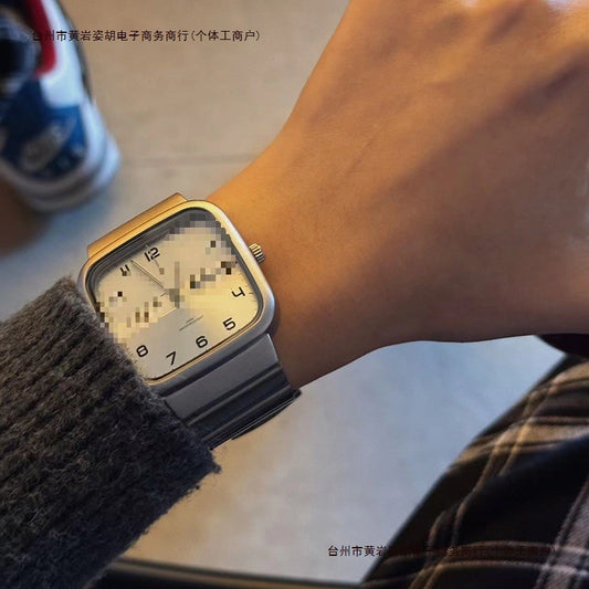 Mechanical-style Watch And Student-friendly Design Conceptual Hole Detail For Men