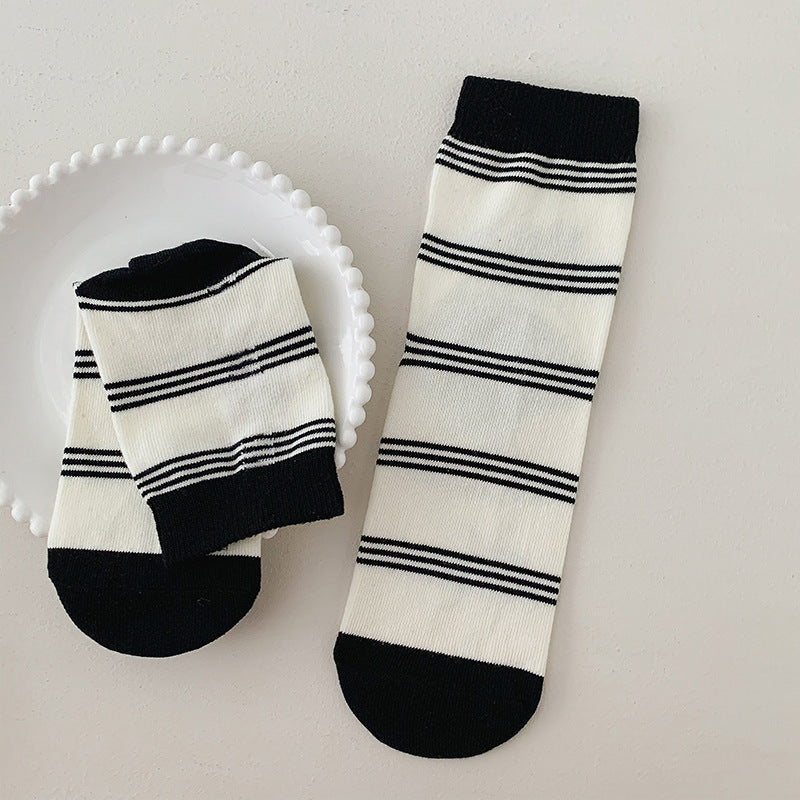 Mid-calf Socks In Colourful Japanese College Style Cotton