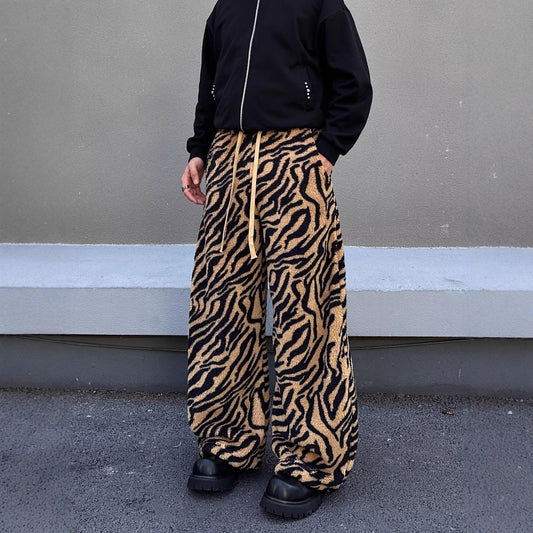 Womens High-Street Coffee-Colored Tiger-Print Casual Pants Warm And Loose-Fitting