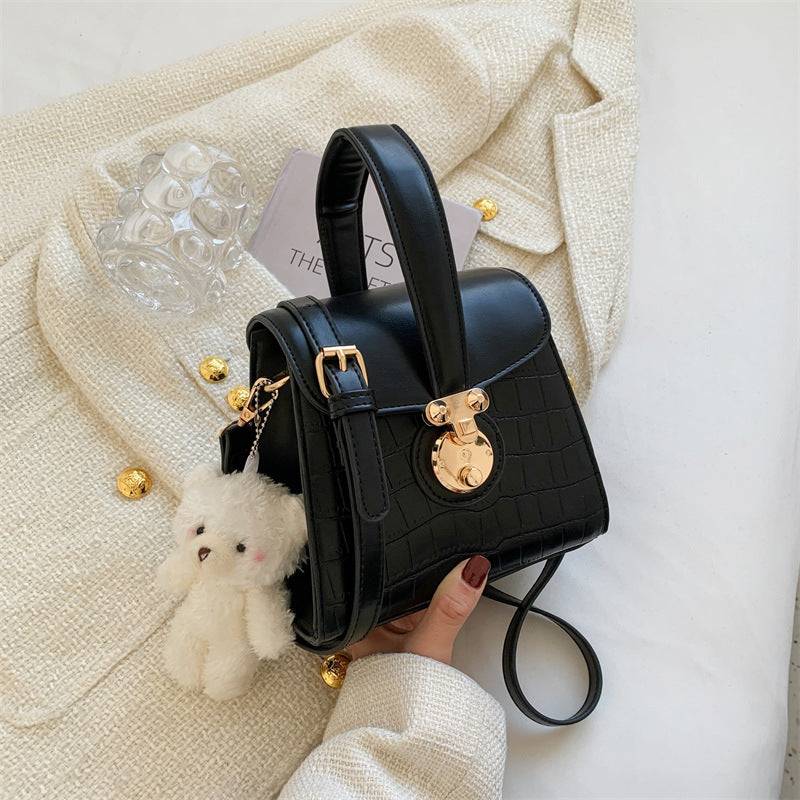 Women's Versatile Fashion Messenger Handbag