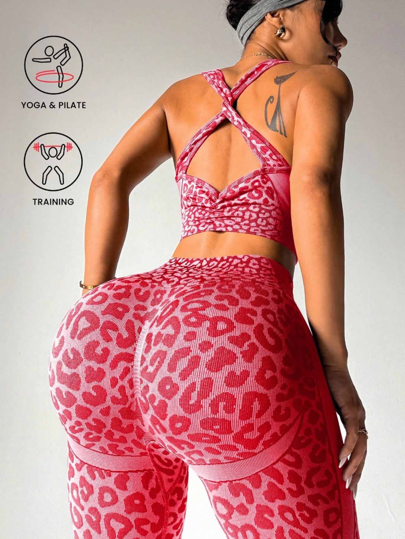 Leopard-Print Seamless Yoga Bra And Peach-Butt Leggings Set