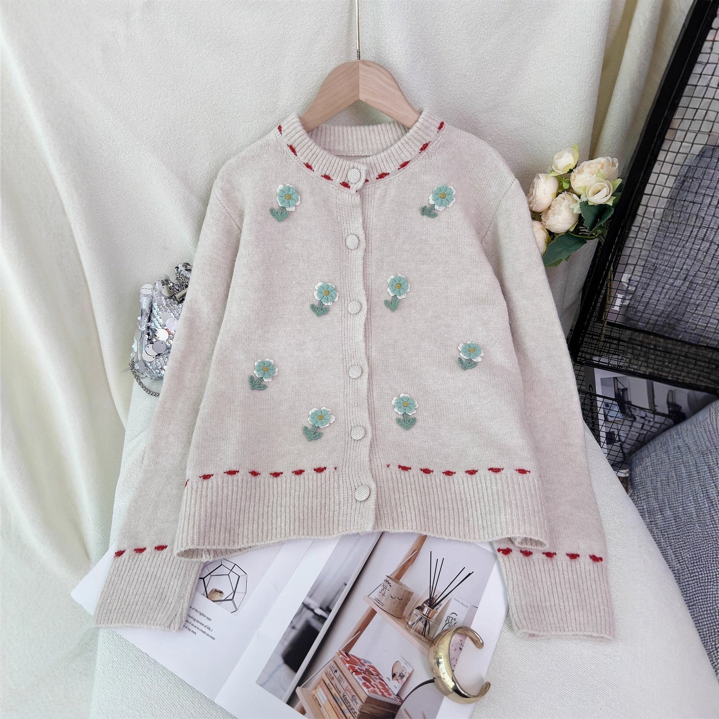 Women's Patchwork Flower Knitted Cardigan Round Neck Casual Sweater