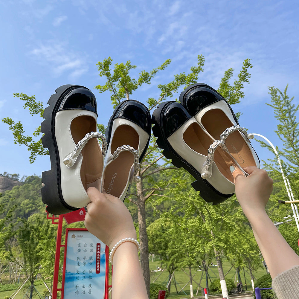 Spring And Summer Round Toe Chain Platform Small Leather Shoes