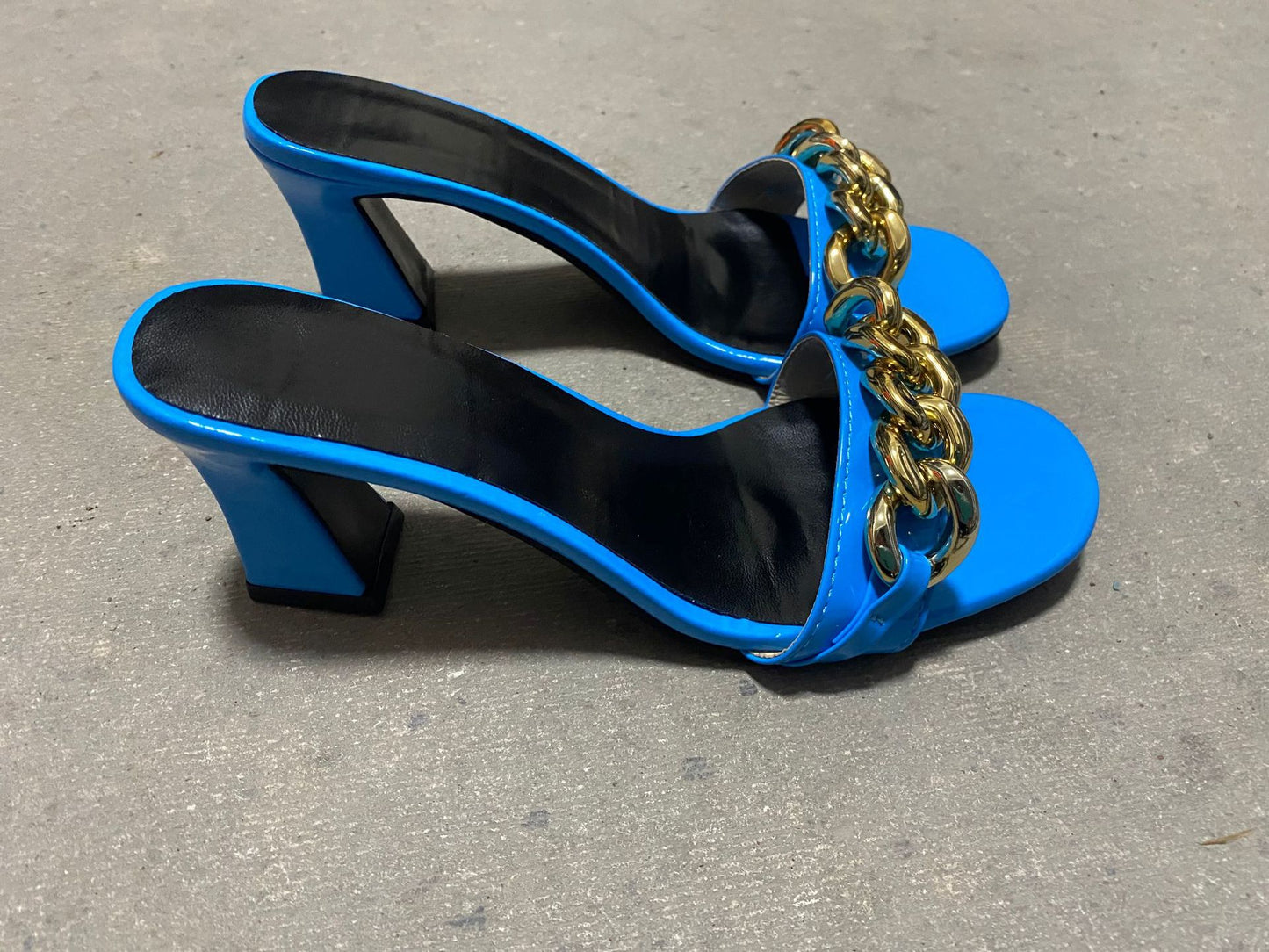 Women's Round Head Thick Heel Fashion Slippers