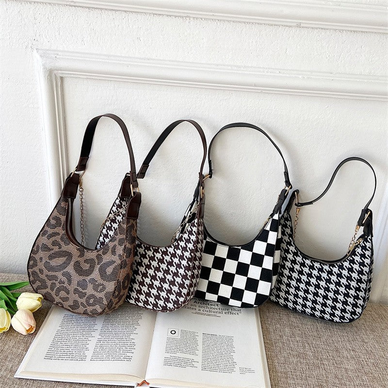 Mini Textured Underarm Portable Crossbody Bag