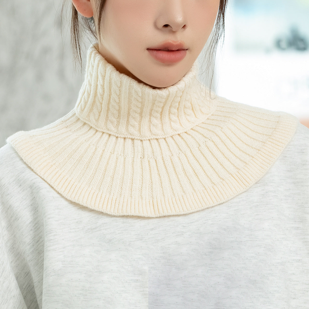 Polyester Geometric Solid-color Neck Scarf