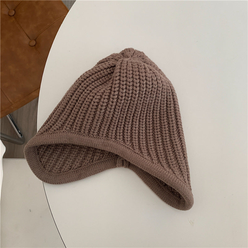 Women's Hat Can Be Used To Ski With Fashionable Wool