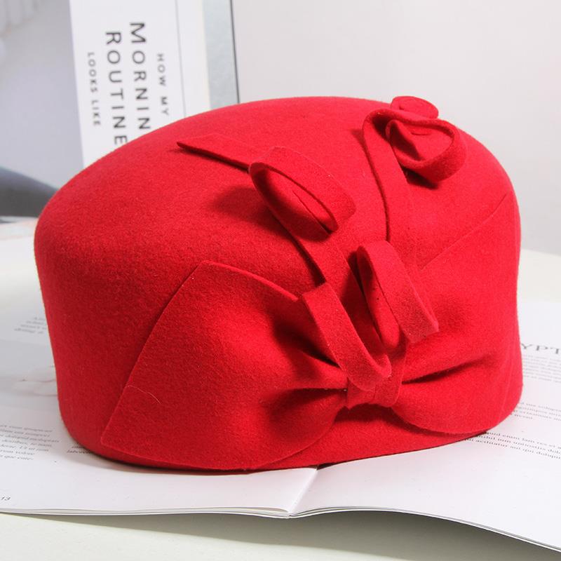 Women's Autumn And Winter Floral Woolen Hat