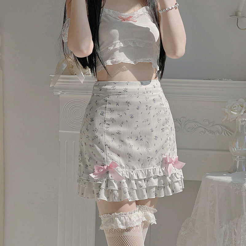 Women's Age-reducing Laminated Hem Skirt