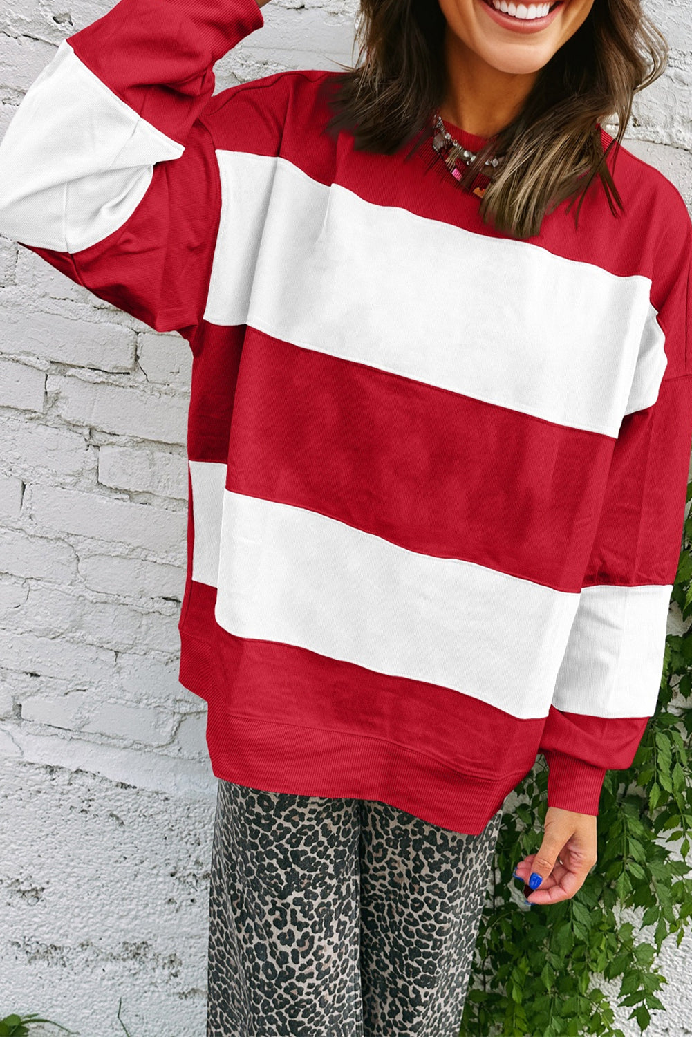 Løs Strikket Farveblok Sweater til Kvinder med Rund Hals